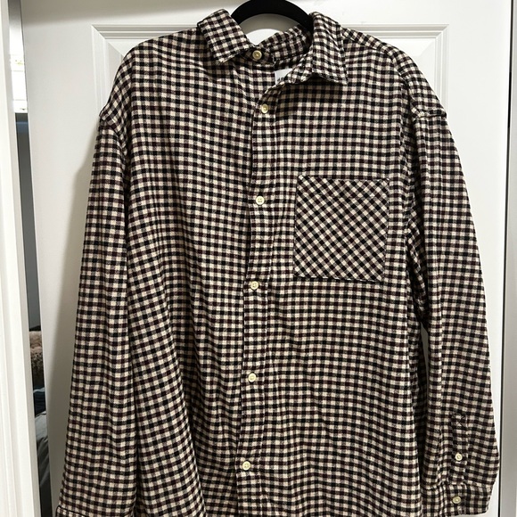 H&M Shirts Hm Mens Black And White Checkered Button Down Shirt — free download